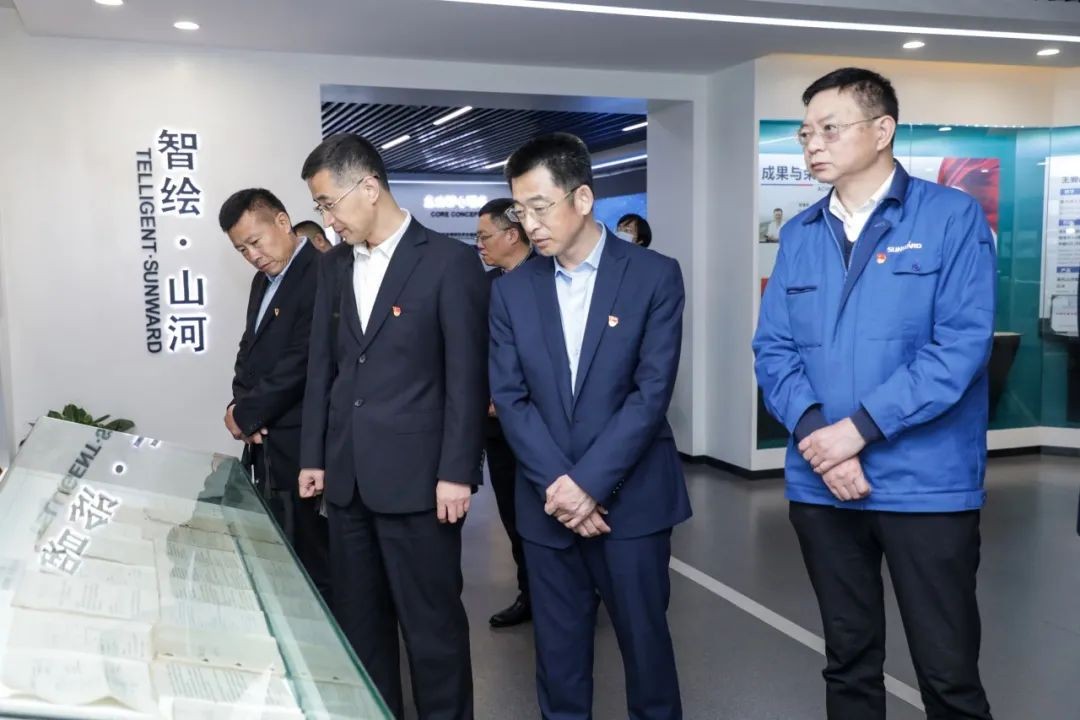 以党建促营业，以营业强党建——青岛西海岸公用事业集团考察尊龙凯时ag智能