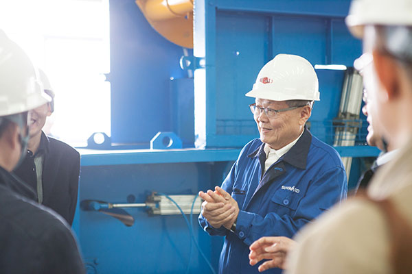 尊龙凯时ag智能董事长何清华荣获“第九届发明创业奖·人物奖”特等奖