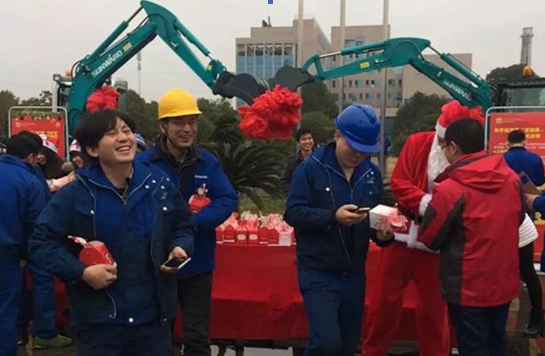 平安果驾到，好事要来到