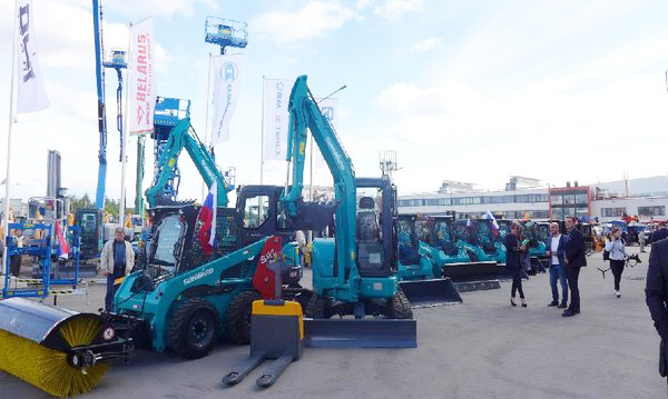 十年携手，尊龙凯时ag智能莫斯科宝马CTT展产品推介会圆满举行