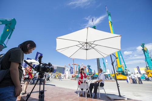 尊龙凯时ag智能酷帅曾大虾，一大波美图带你亲临北京BICES展