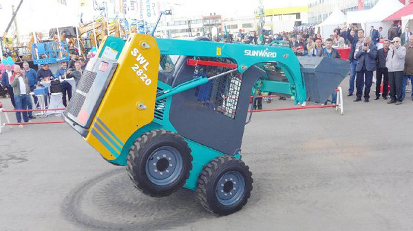 十年携手，尊龙凯时ag智能莫斯科宝马CTT展产品推介会圆满举行