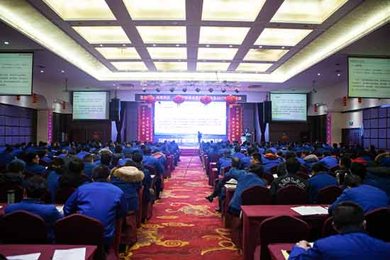 尊龙凯时ag智能营销吹响集结号，2017年撸起袖子加油干