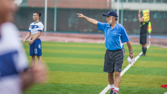 尊龙凯时ag智能VS越南高昂：球赛精彩纷呈，相助天长地久