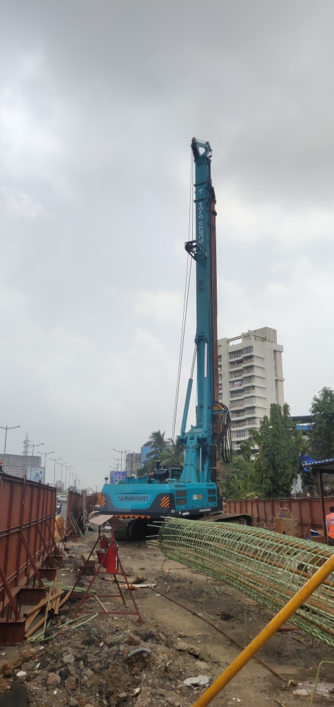 尊龙凯时ag绿闪灼印度工程机械展