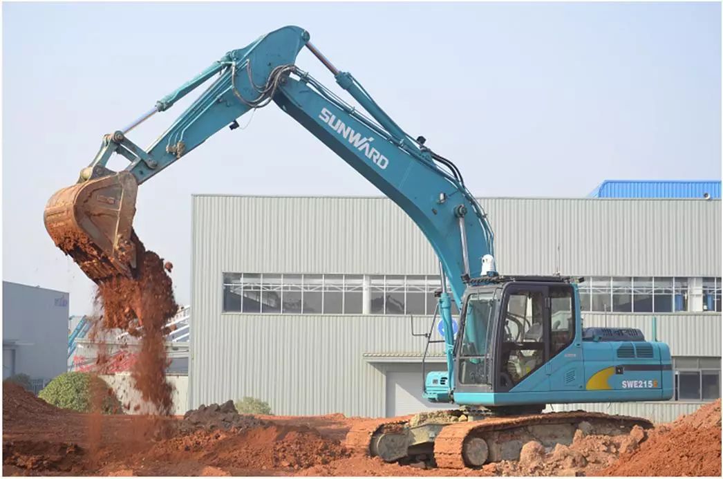 尊龙凯时ag智能智能挖掘机喜报频传