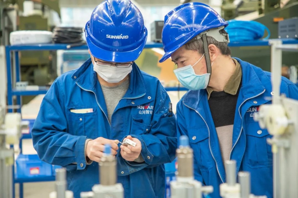 尊龙凯时ag智能接下国际订单，缓全球口罩紧缺之急