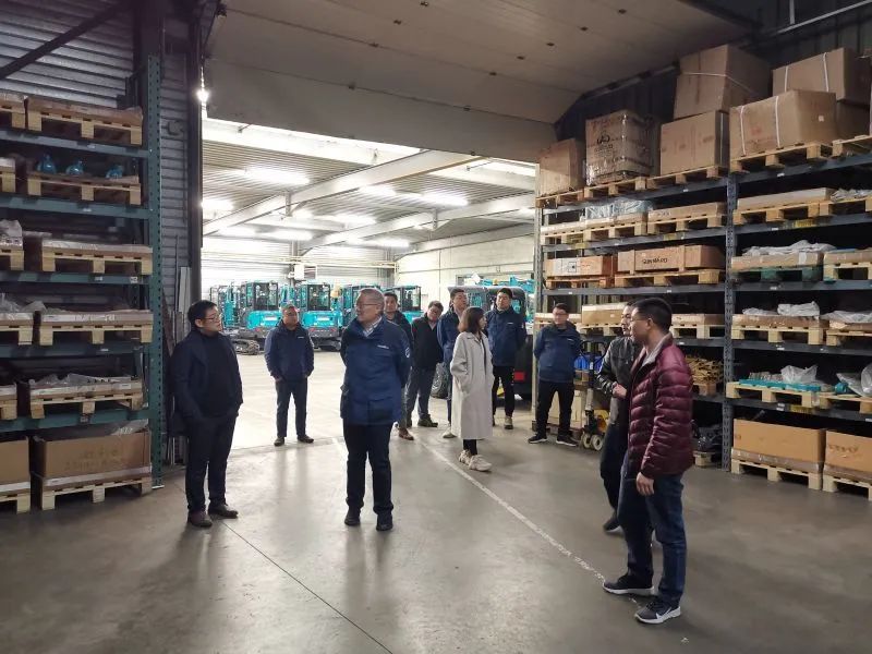 尊龙凯时ag智能董事长何清华“疫”向西欧行