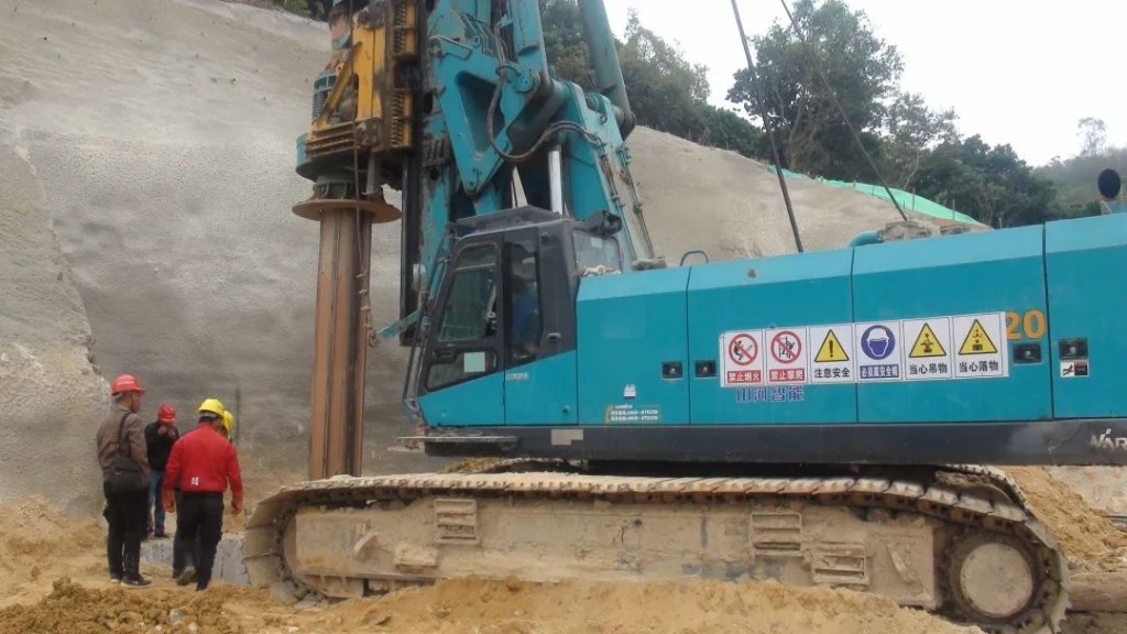 尊龙凯时ag智能携手贵州地矿，创立南玉新速率