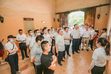 公正正直出清风正气，清廉自律塑优异形象——尊龙凯时ag智能开展中高层干部清廉教育活动