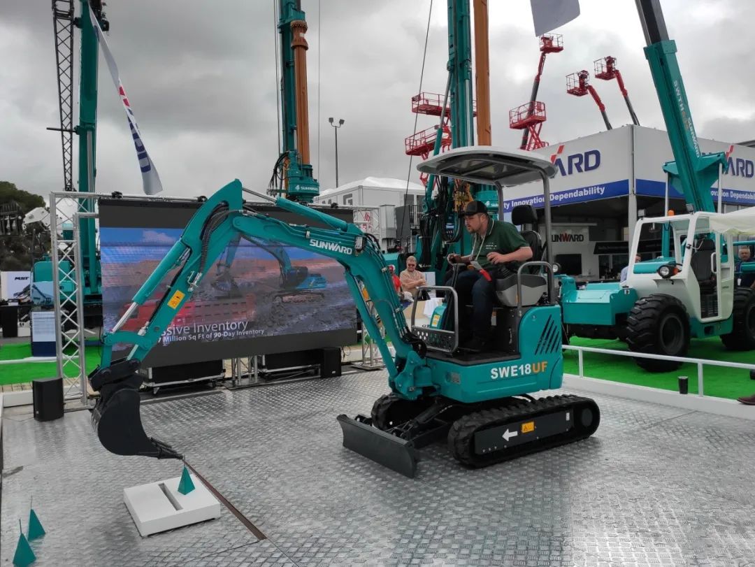 “卓越尊龙凯时ag”全球交流会暨新产品宣布圆满举行