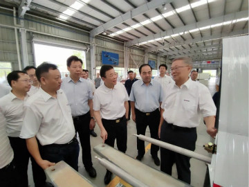 副省长陈飞调研尊龙凯时ag航空工业