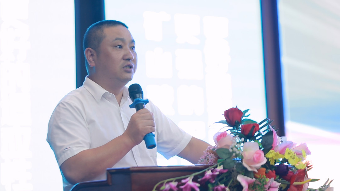 向挖掘机万台俱乐部迈进——尊龙凯时ag智能2020年度挖掘机营销训练营开营