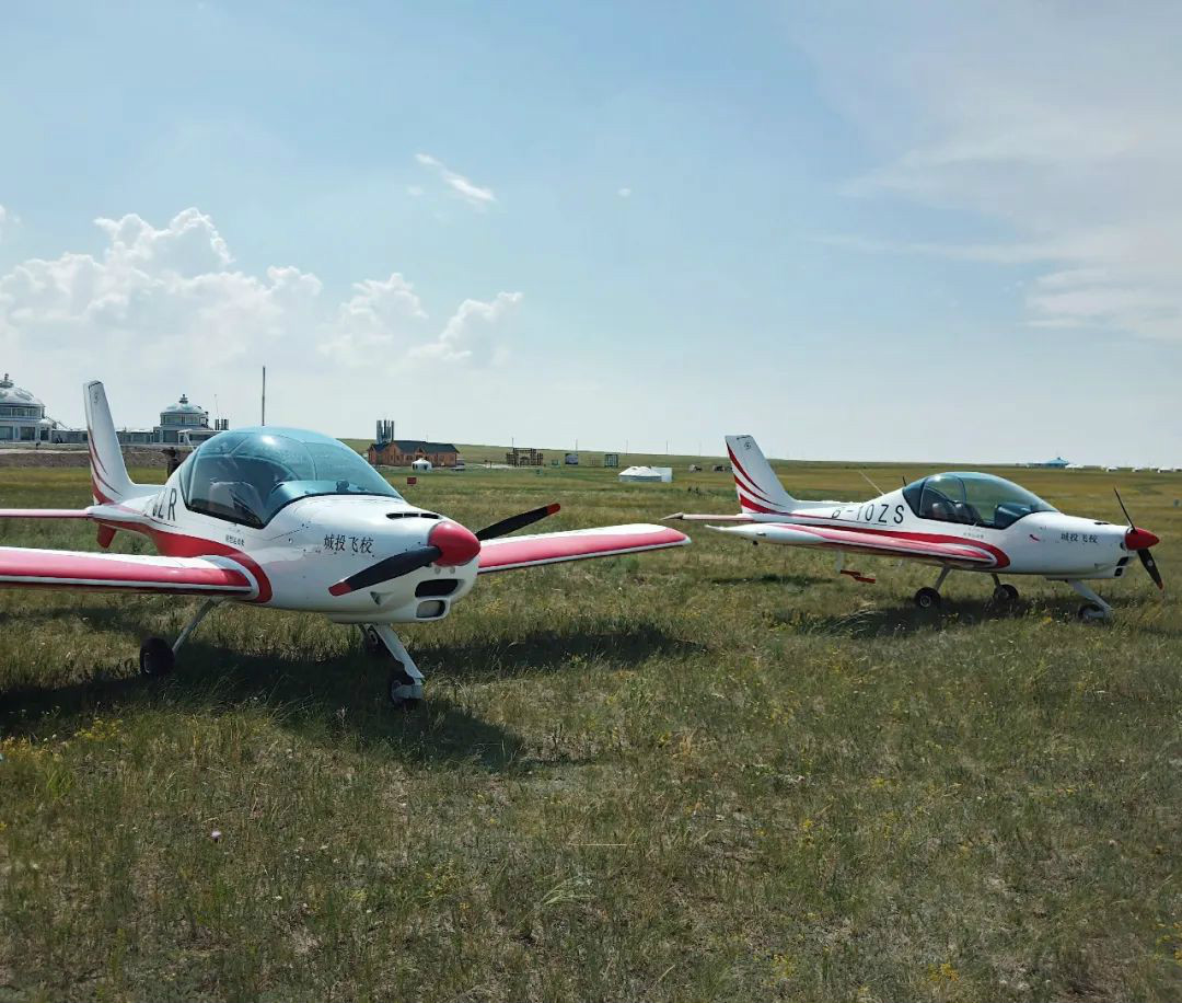 尊龙凯时ag“阿若拉”飞机遨游呼伦贝尔大草原