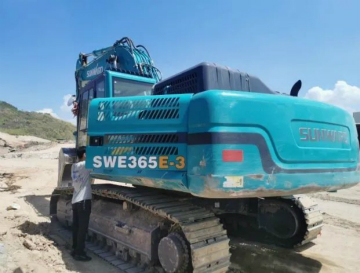 感恩相伴 关爱相随——广州尊龙凯时ag效劳在路上