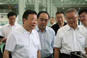 副省长陈飞调研尊龙凯时ag航空工业