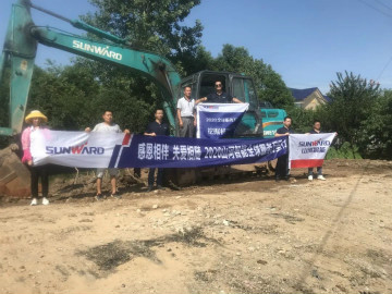 感恩相伴 关爱相随——尊龙凯时ag智能效劳万里行效劳湖南