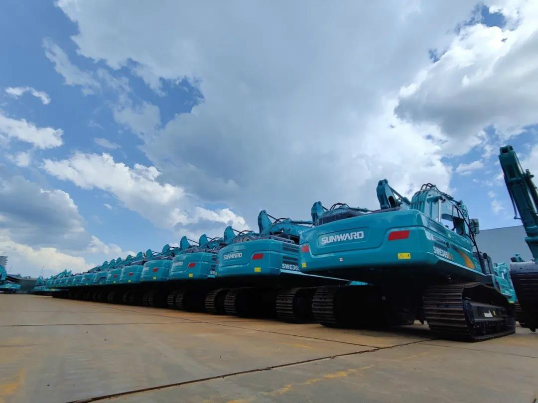 以先导式立异实现挖掘机从无到有，从小到大，从大到强！