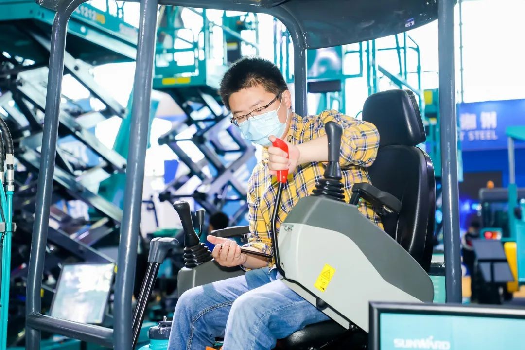 “机甲盛宴”长沙展圆满收官！尊龙凯时ag智能展区亮点精彩回首