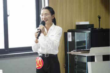 “尊龙凯时ag杯”首届PPT解说大赛顺遂举行