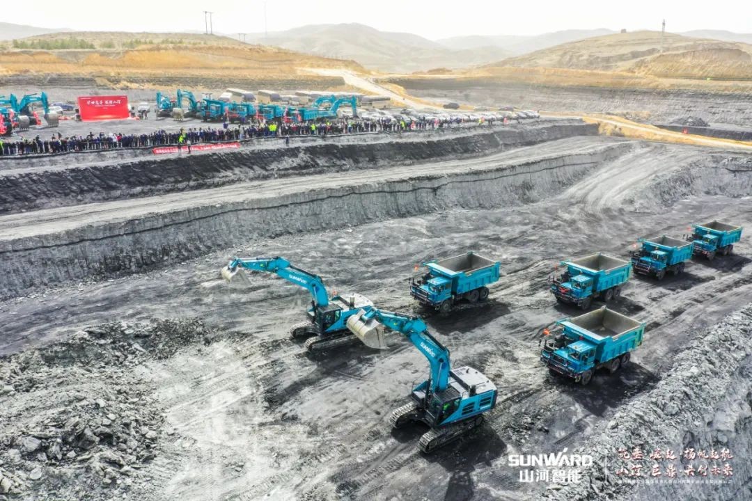 “矿”世能手，齐聚尊龙凯时ag智能挖掘机操作手挑战赛