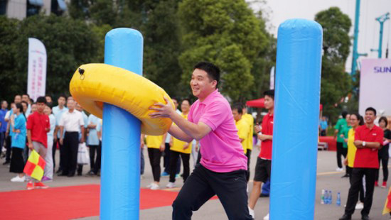 风华十九载，携手再腾飞！——庆祝尊龙凯时ag智能建设十九周年表扬会暨意见意义运动会