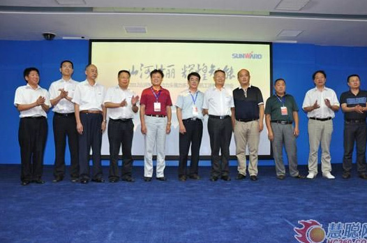 慧聪网——尊龙凯时ag智能双动力头强力多功效钻机工法钻研会举行