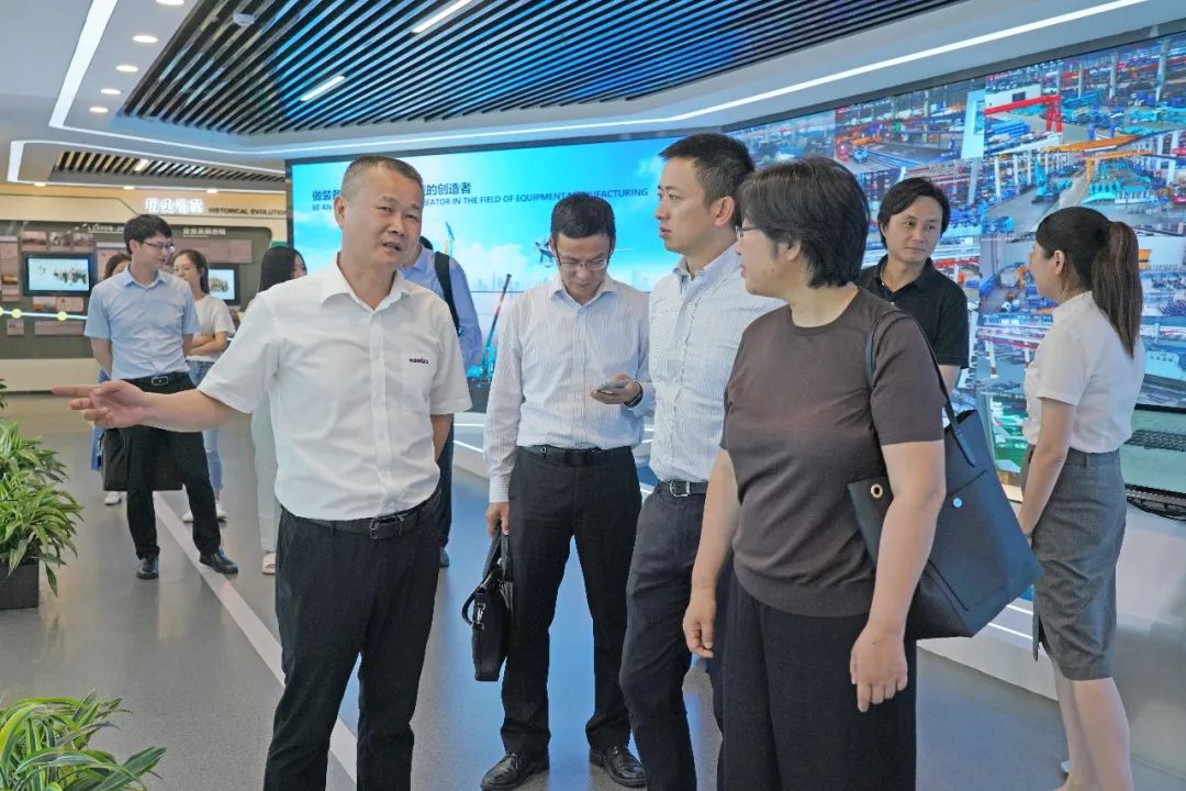 中国信保助力尊龙凯时ag智能国际营业实现高质量跨越式生长