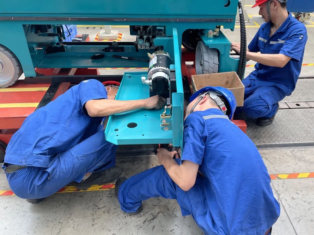 尊龙凯时ag智能“蓝精灵”们在通俗岗位的坚守与贡献