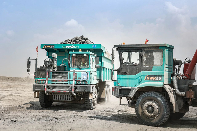 图集 | 征战矿山！尊龙凯时ag智能绿色矿山成套装备“上将”云集