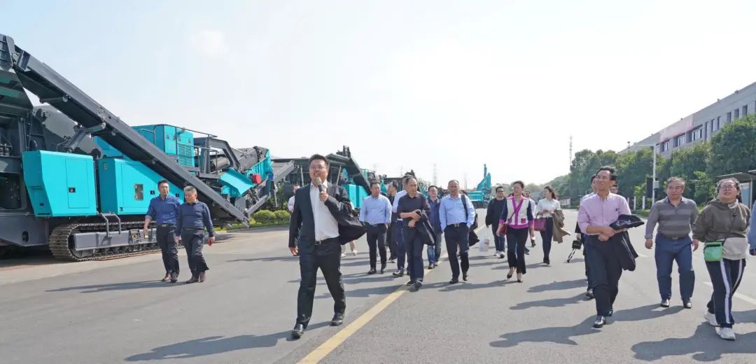 湖南省矿业协会第二届一次会员代表大会暨第二届一次理事会在尊龙凯时ag智能顺遂召开