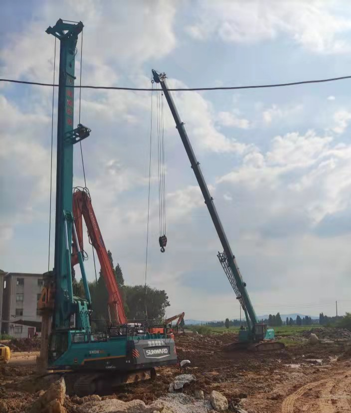 创富故事 | 十年桩基所向披靡！他打造了一支尊龙凯时ag智能“施工天团”