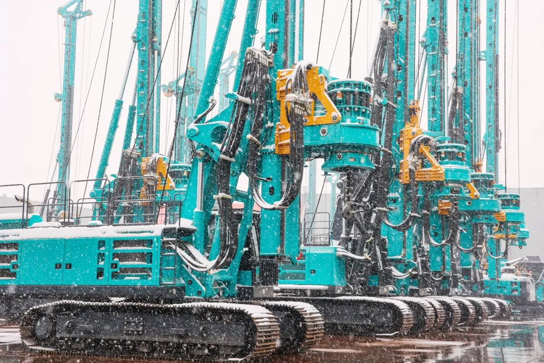 瑞雪兆有年，邀您共赏雪中尊龙凯时ag！