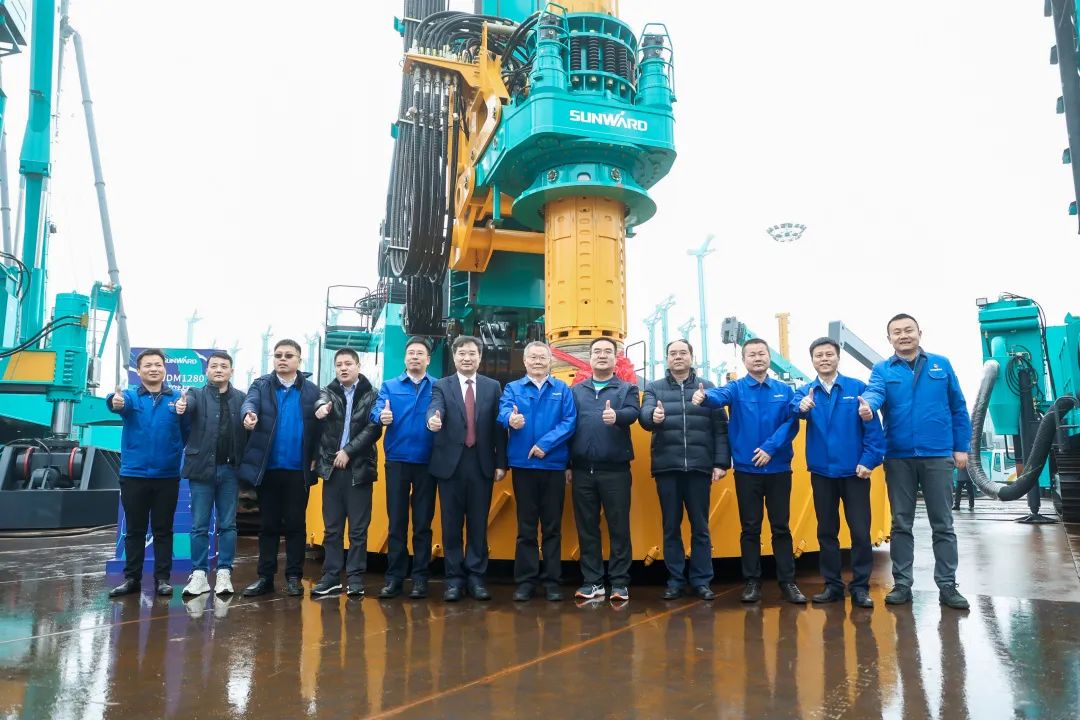 多款产品问鼎天下之最！尊龙凯时ag智能地下工程装备全球宣布会乐成举行