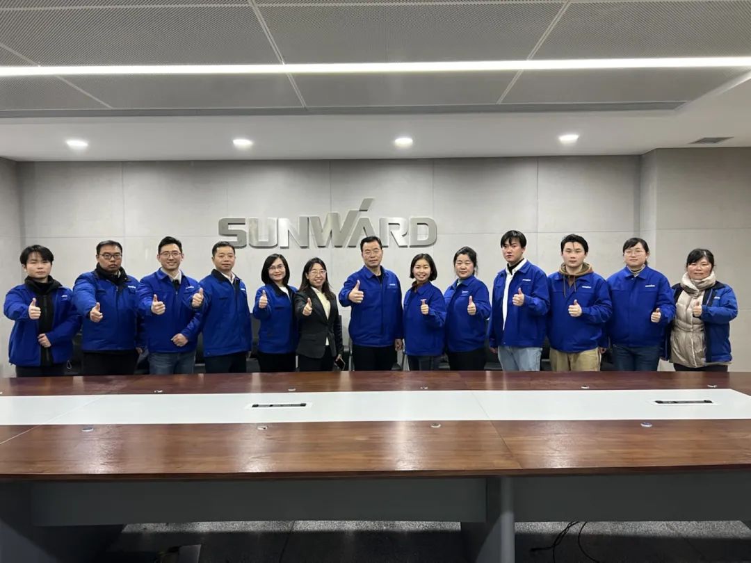 一金一铜二优异！尊龙凯时ag智能斩获“华辰杯”多个大奖