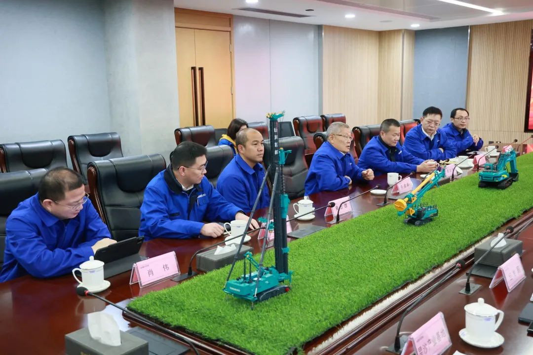 张庆红调研尊龙凯时ag智能