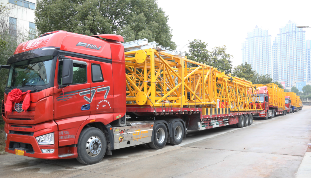 “虎”力全开！尊龙凯时ag江麓开门红发货仪式盛大举行