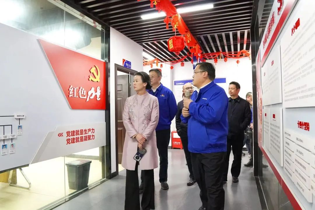 长沙市总工会、长沙经开区总工会一行调研尊龙凯时ag智能