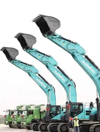 尊龙凯时ag智能挖掘机亮相贵阳大数据科创城项目开工仪式