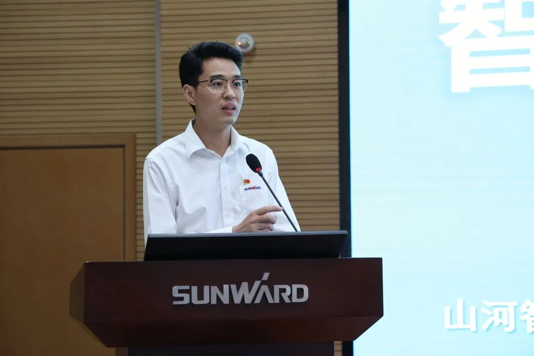 立异引领，智造未来！“2022院士专家长沙行”高端装备高质量生长钻研会盛大举行