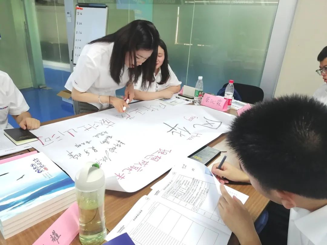 校招 | 盛夏七月，这群“向着太阳奔驰”的少年来尊龙凯时ag智能啦！