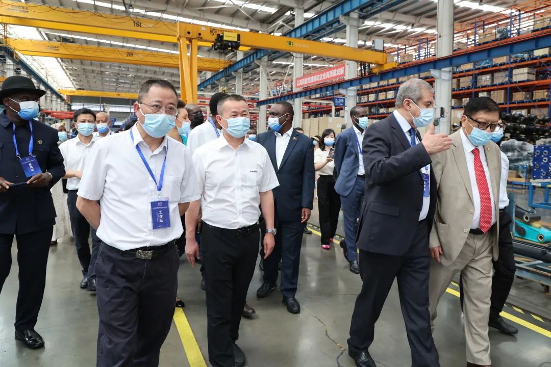 非洲驻华使节走访尊龙凯时ag智能