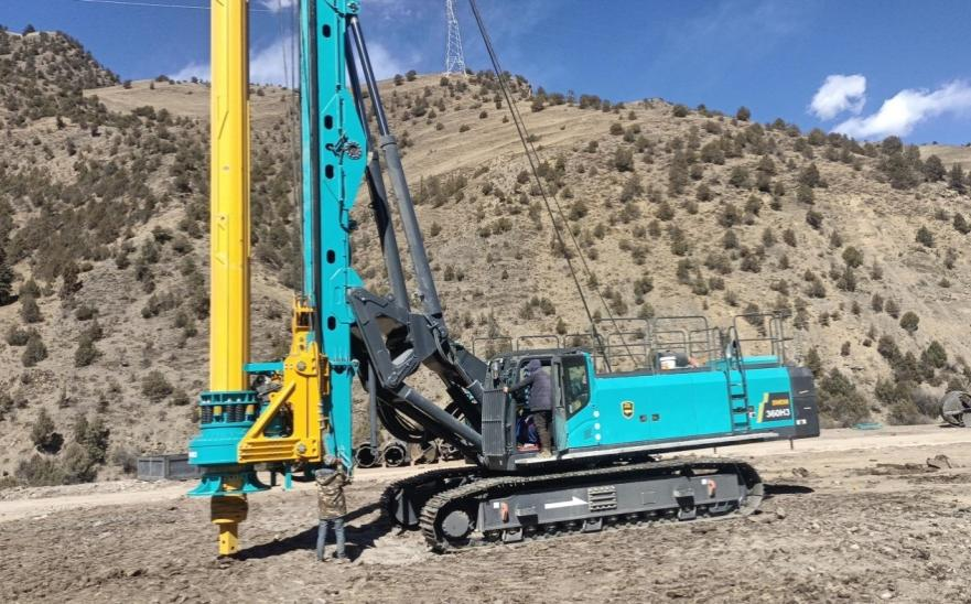 决战“天下之巅”！尊龙凯时ag智能旋挖钻机实力助建川藏铁路