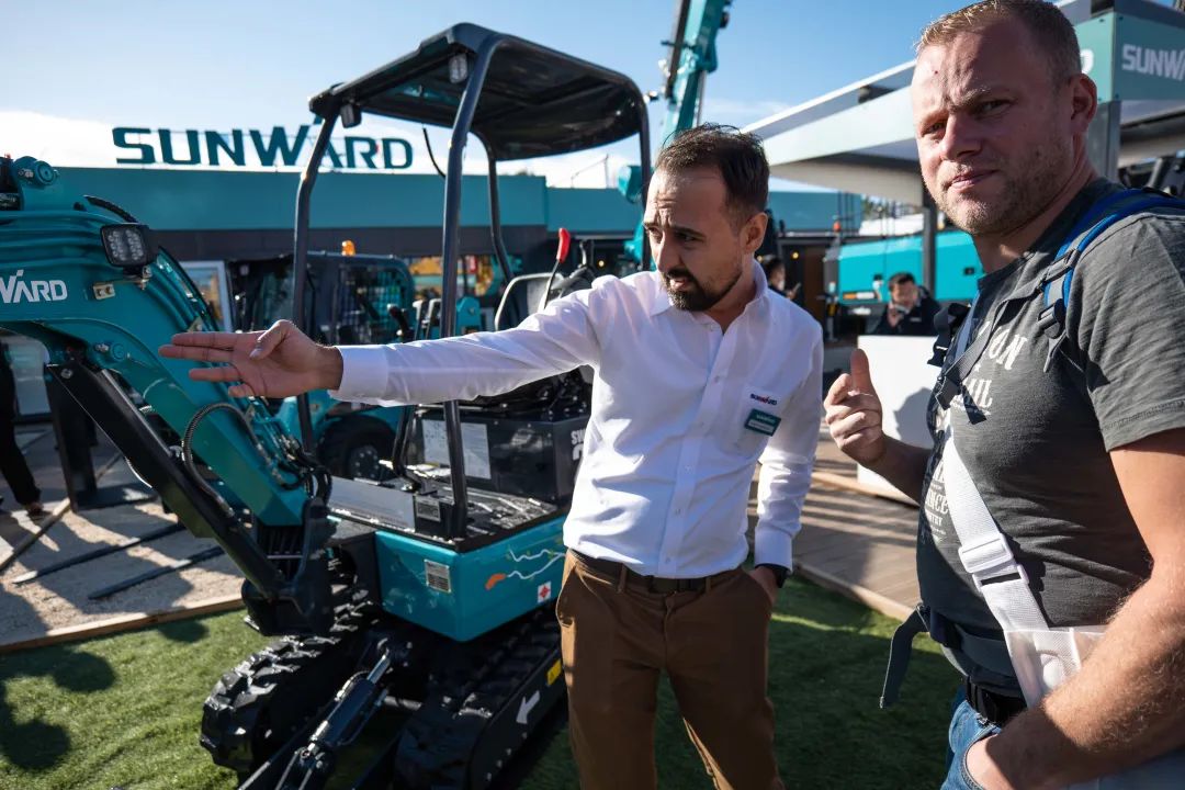 Bauma 2022 | 一组火热现场图带您重温尊龙凯时ag智能德国宝马展之旅