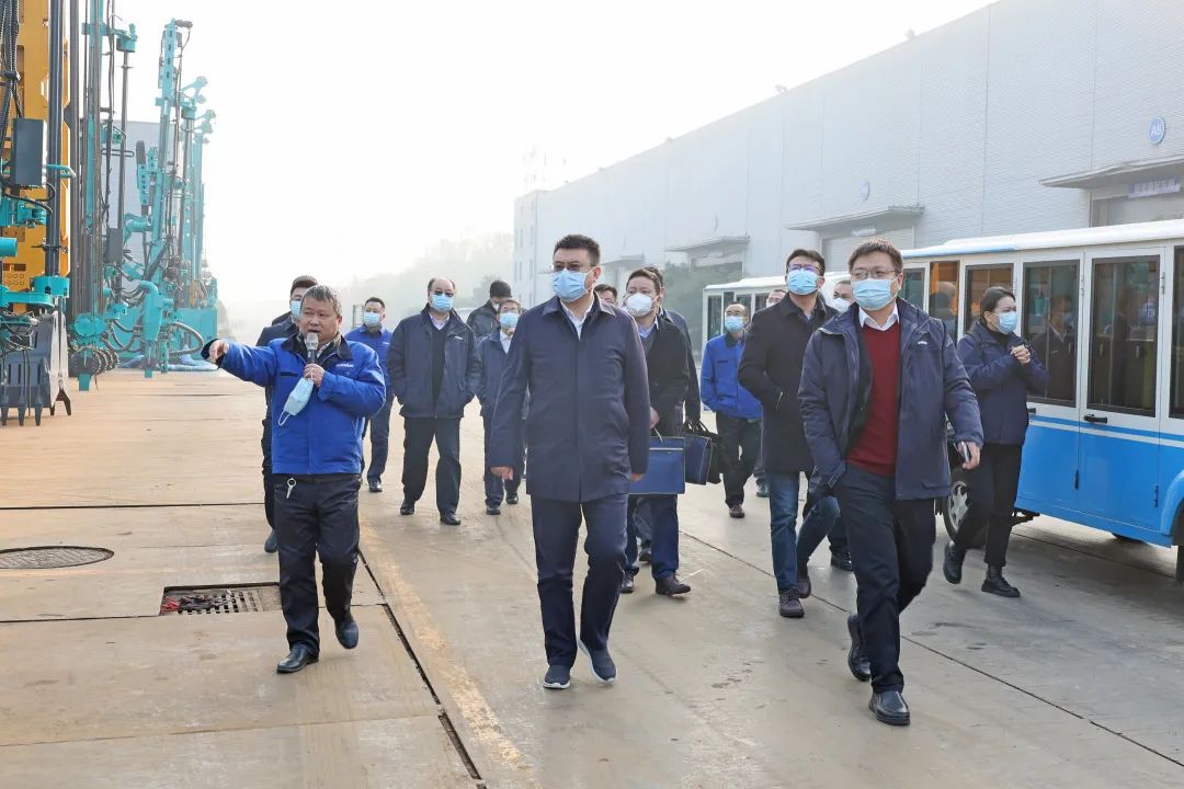 共商相助！中国铁建大桥局到访尊龙凯时ag智能