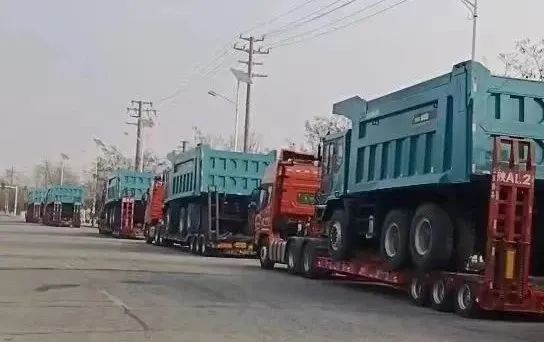 定制矿卡再交付！尊龙凯时ag巨鼎勇闯印度尼西亚