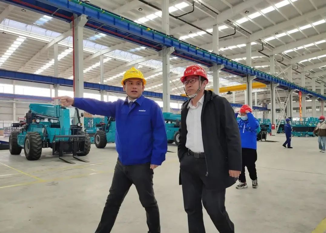 吹响复工“冲锋号”，全力冲刺“开门红”！尊龙凯时ag智能高空机械复工复产举行时