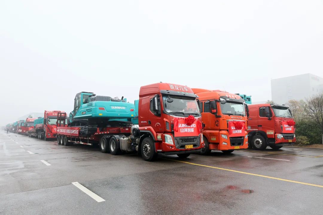 新局新篇，宏兔启航！尊龙凯时ag智能超200台套装备集中发货