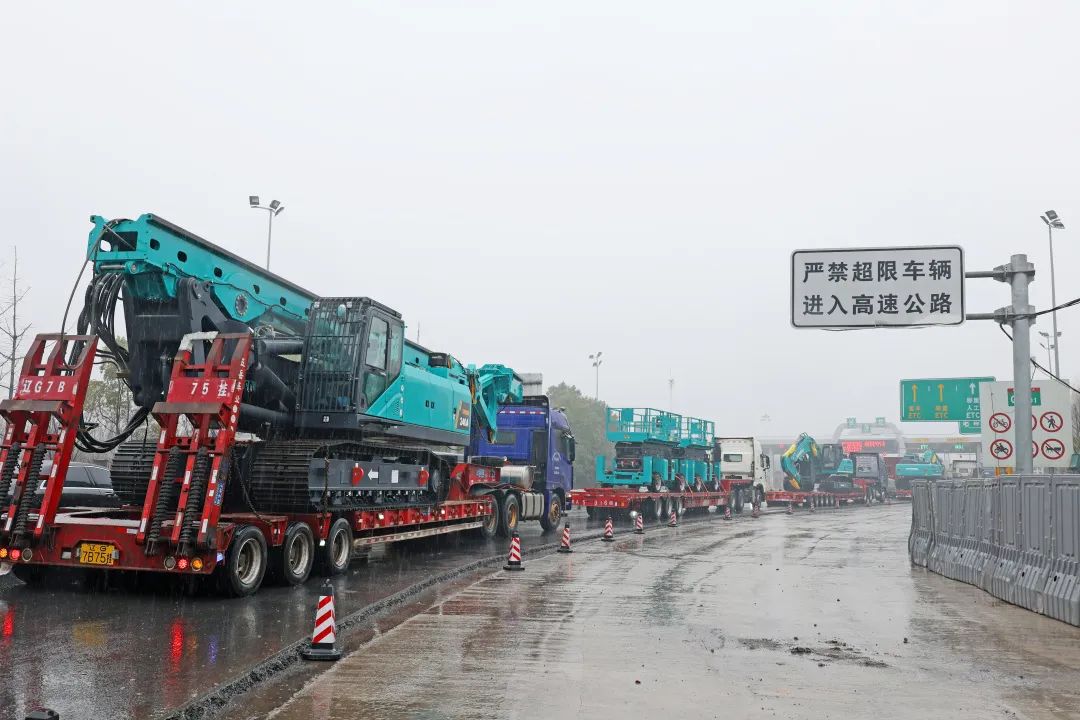 新局新篇，宏兔启航！尊龙凯时ag智能超200台套装备集中发货