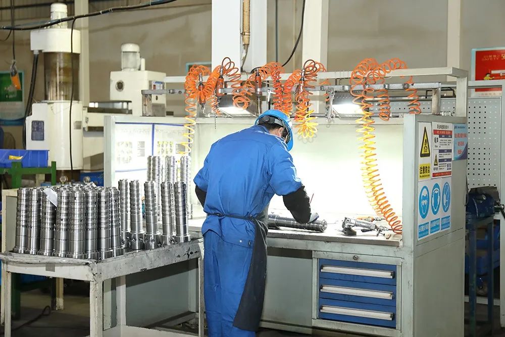 突破液压元件“卡脖子”手艺！无锡必克获“江苏省专精特新中小企业”声誉称呼